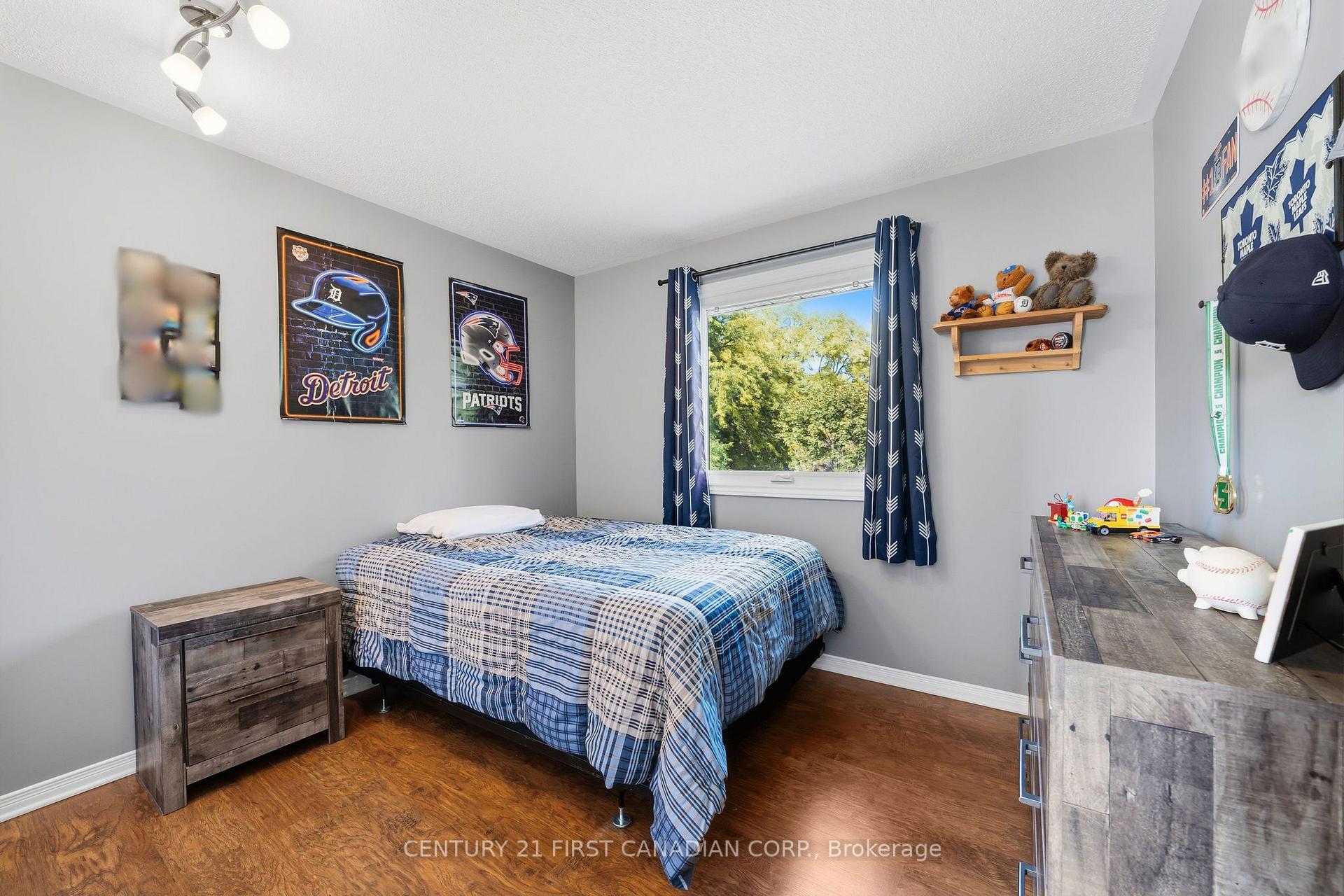 Photo 25 of 8 Robin Street, North Middlesex, Ailsa Craig — HOMEH