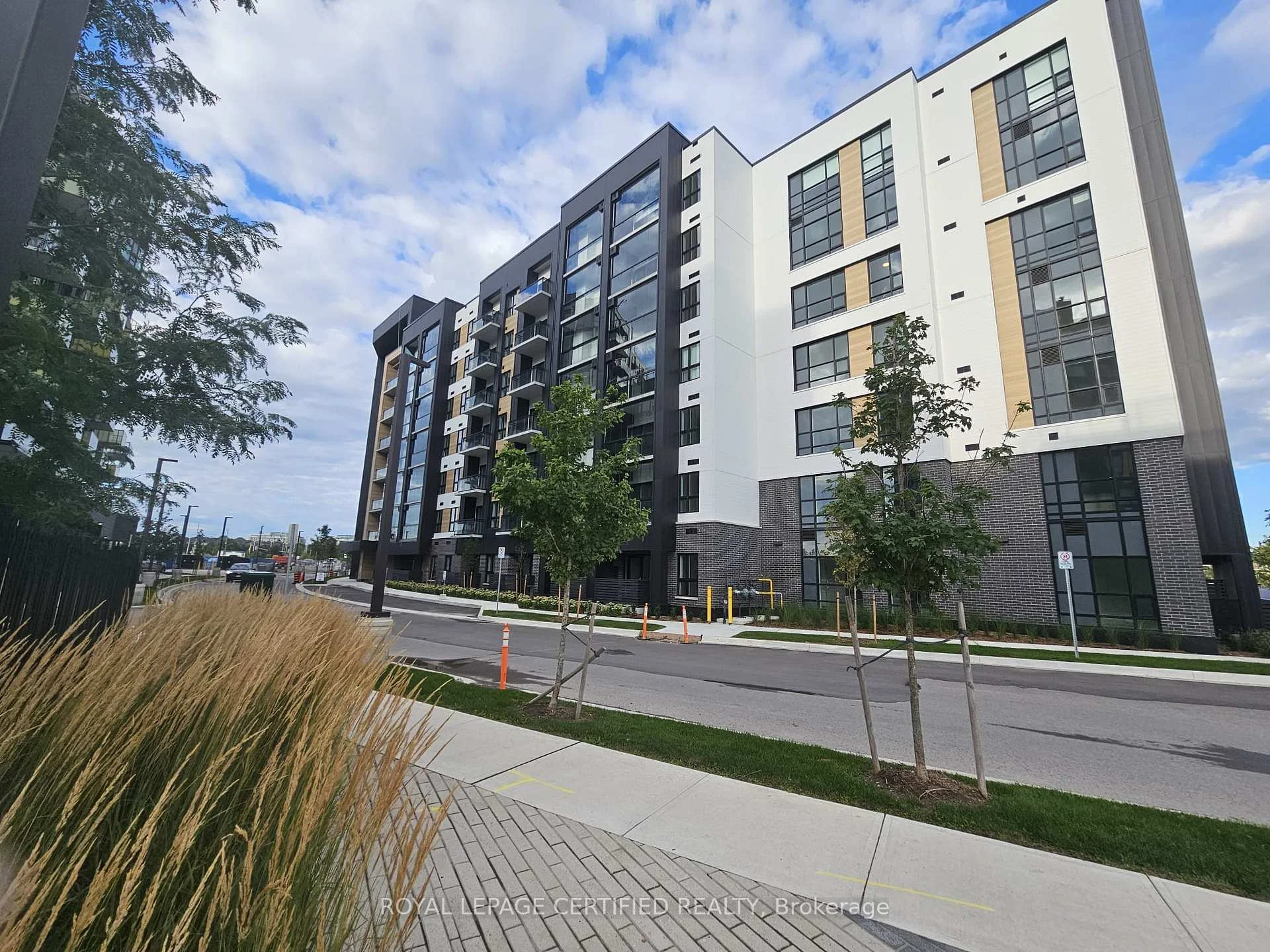 Front of Unit 112, 3088 William Cutmore Boulevard
