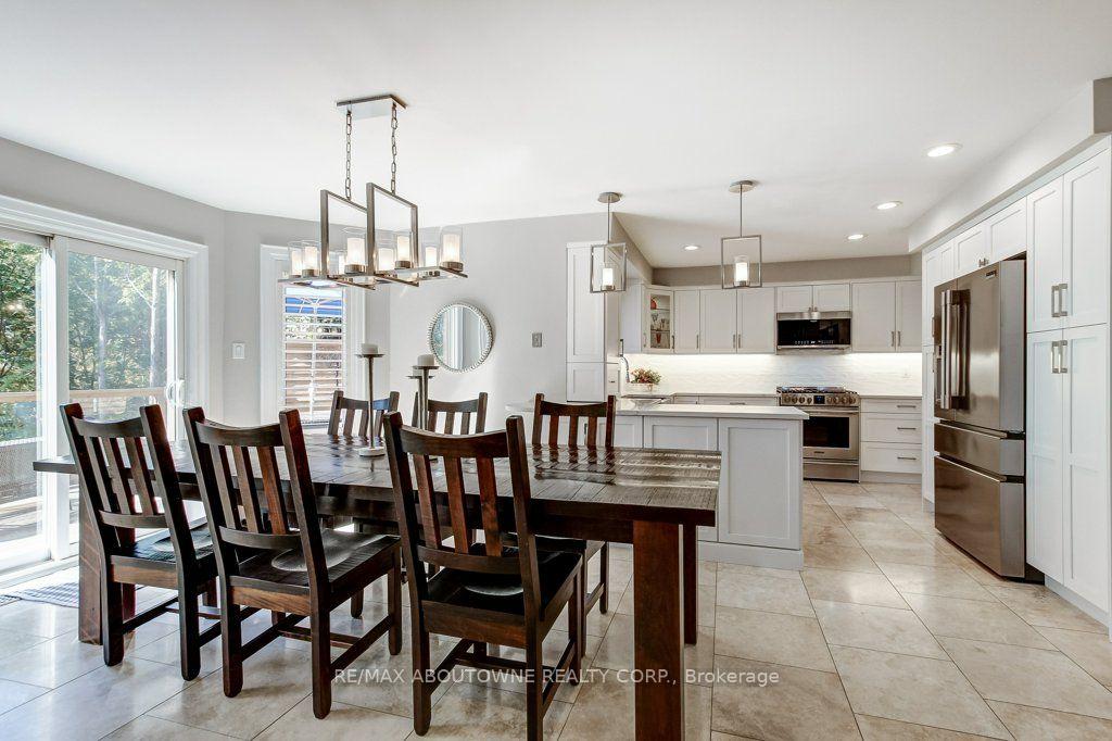 Photo 16 of 2080 Mckerlie Crescent, Burlington, Rose — HOMEH