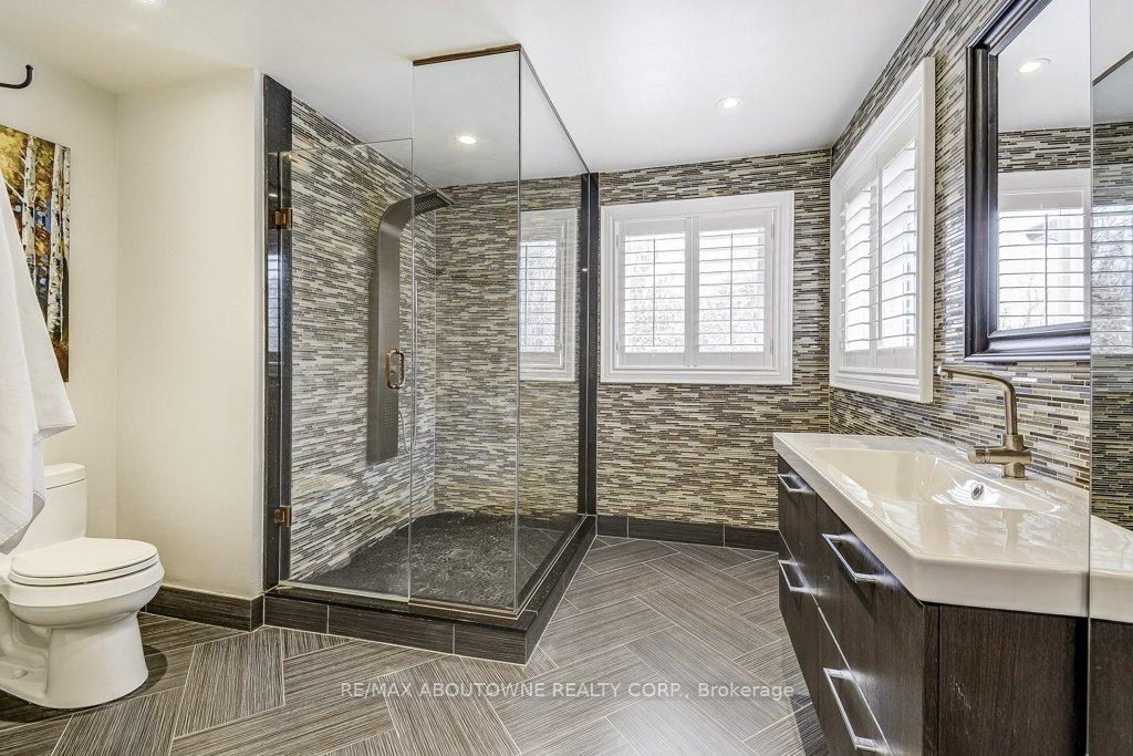 Photo 21 of 2080 Mckerlie Crescent, Burlington, Rose — HOMEH