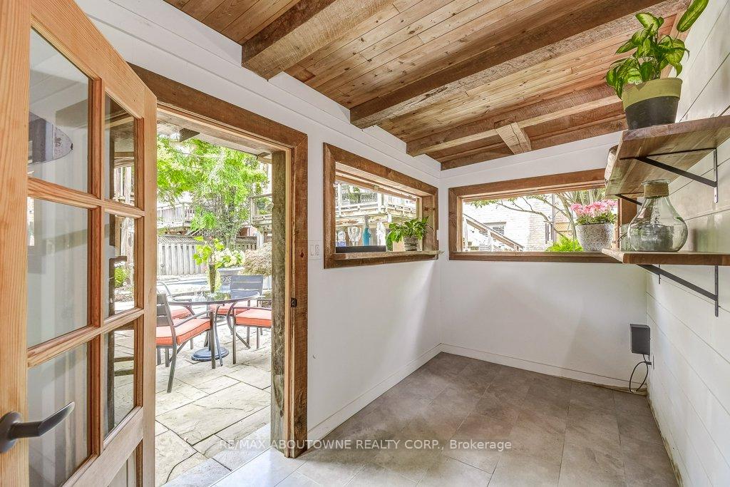 Photo 38 of 2080 Mckerlie Crescent, Burlington, Rose — HOMEH