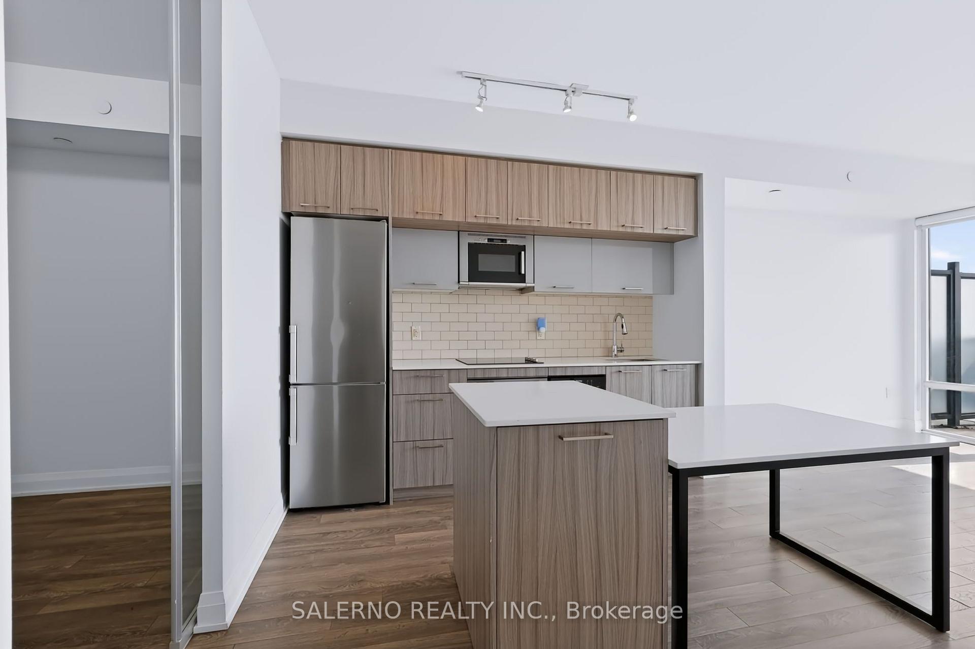 Photo 12 of Unit 709, 4800 Highway 7, Vaughan, East Woodbridge — HOMEH