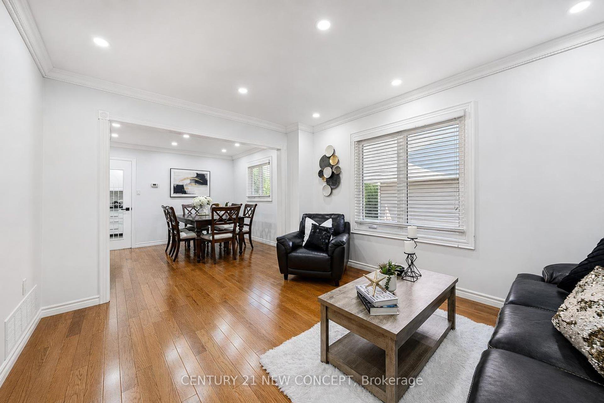 Photo 10 of 90 Wade Gate, Vaughan, Brownridge — HOMEH