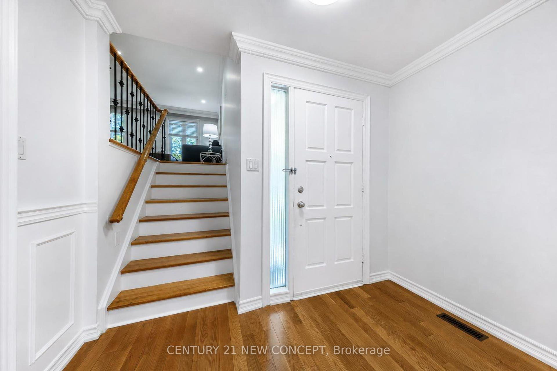 Photo 23 of 90 Wade Gate, Vaughan, Brownridge — HOMEH