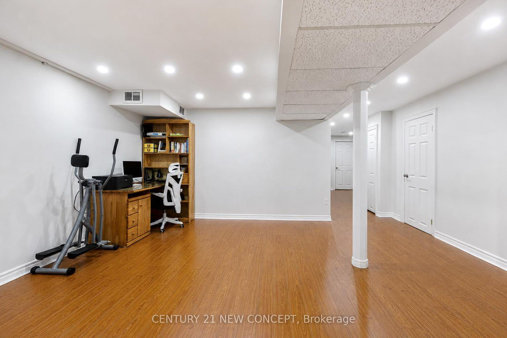 Photo 40 of 90 Wade Gate, Vaughan, Brownridge — HOMEH