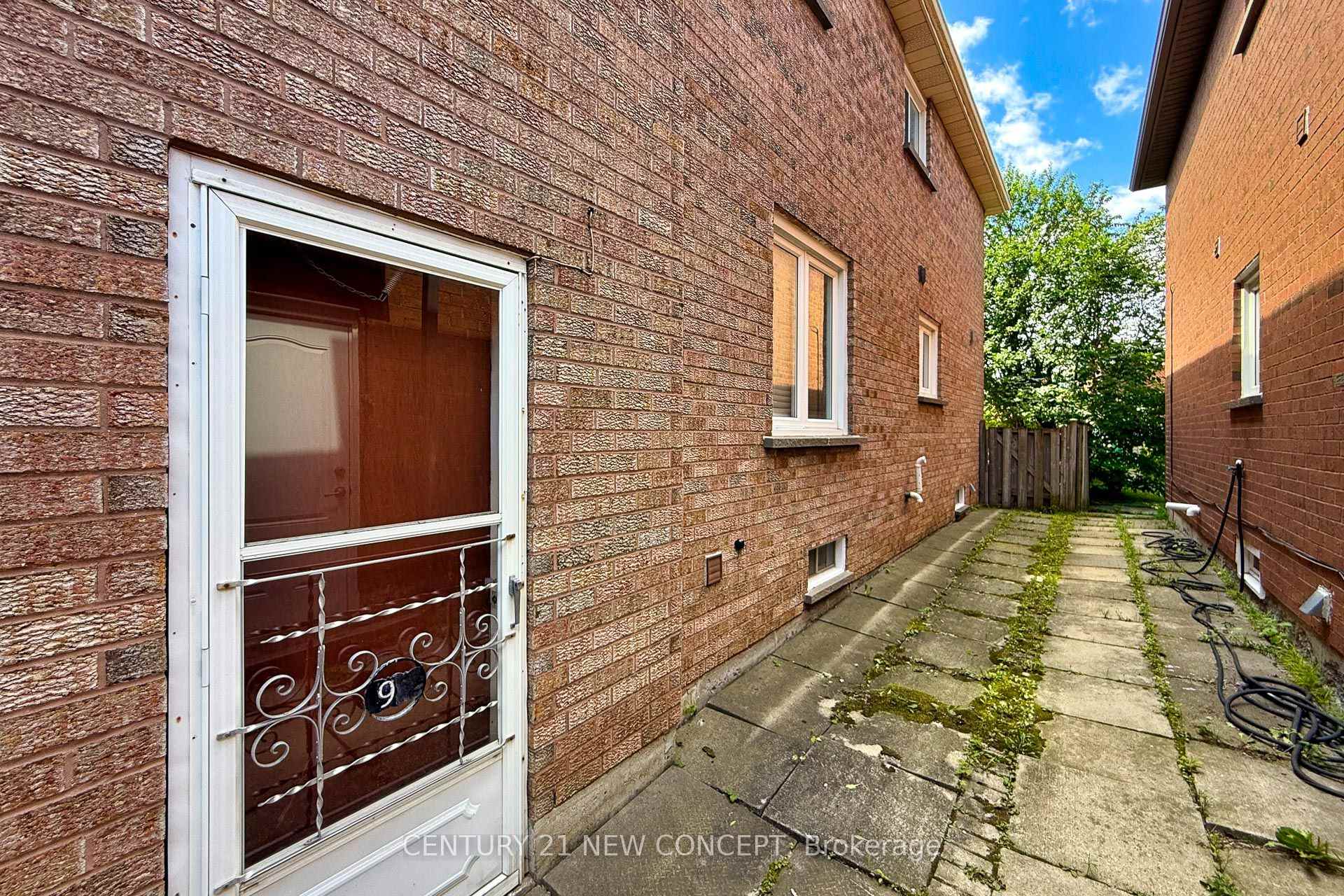 Photo 49 of 90 Wade Gate, Vaughan, Brownridge — HOMEH