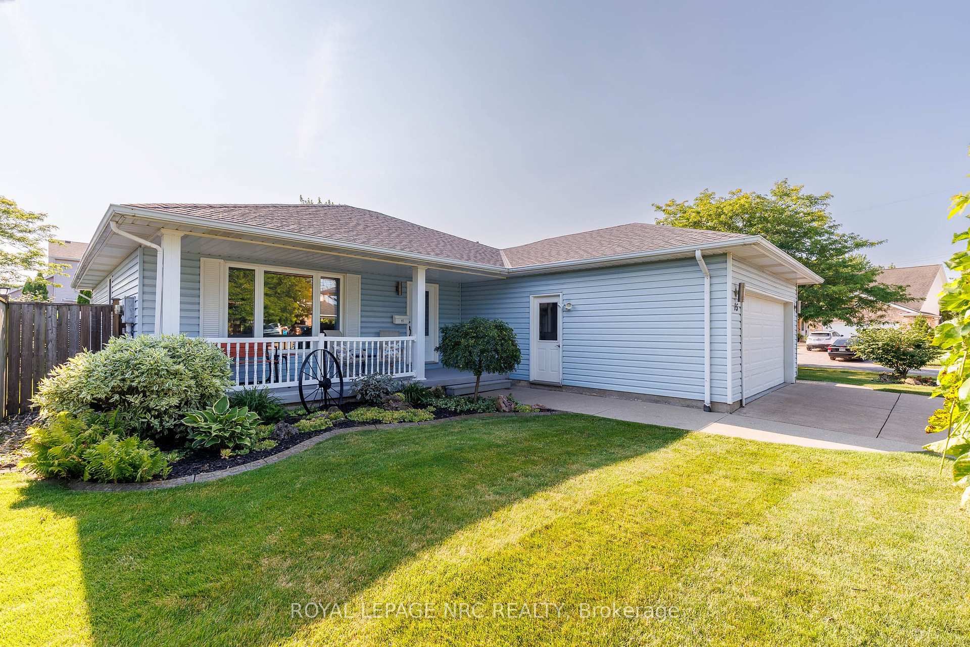Photo of 15 Foxhill Crescent