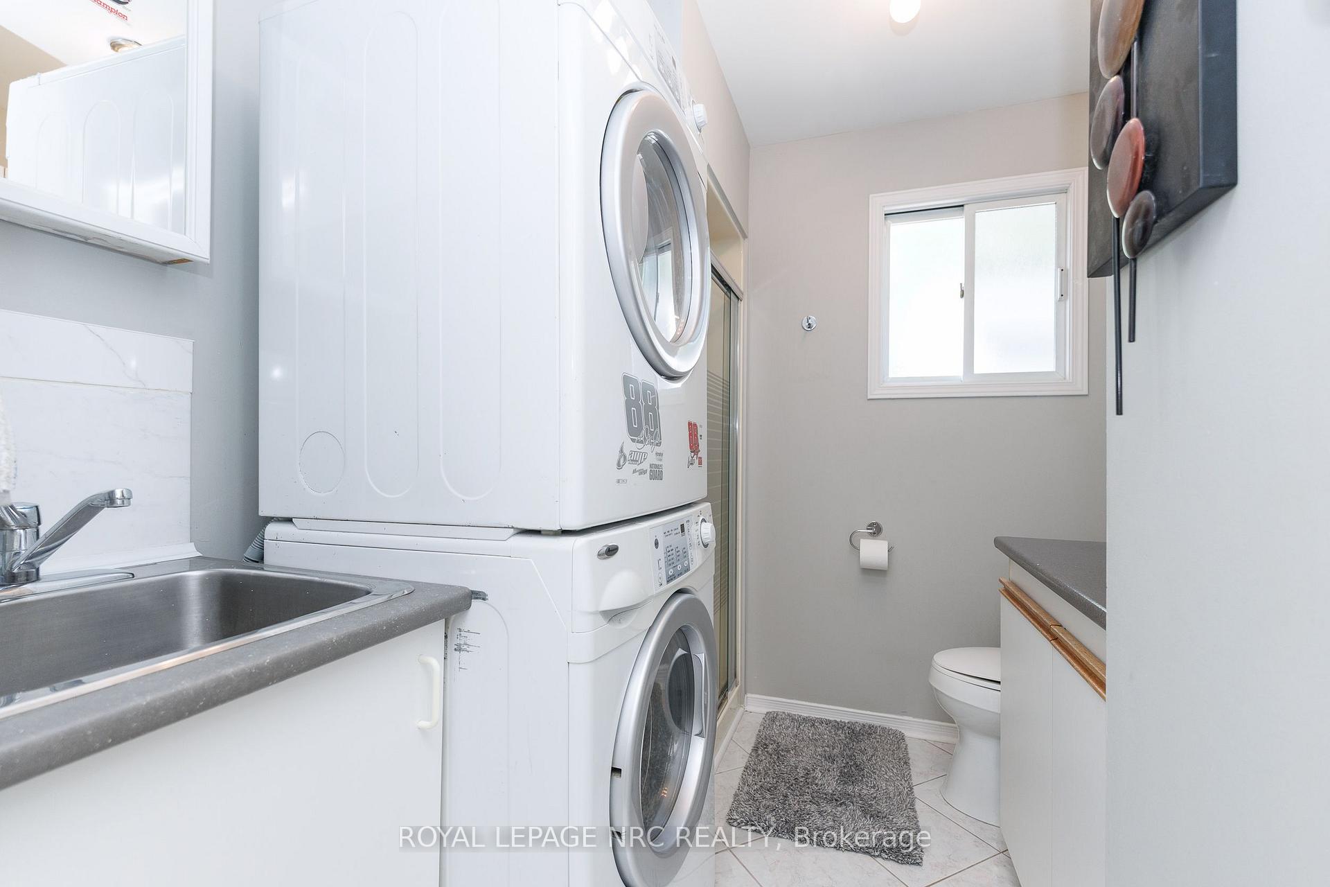 Photo 21 of 15 Foxhill Crescent, St. Catharines, Rykert/Vansickle — HOMEH