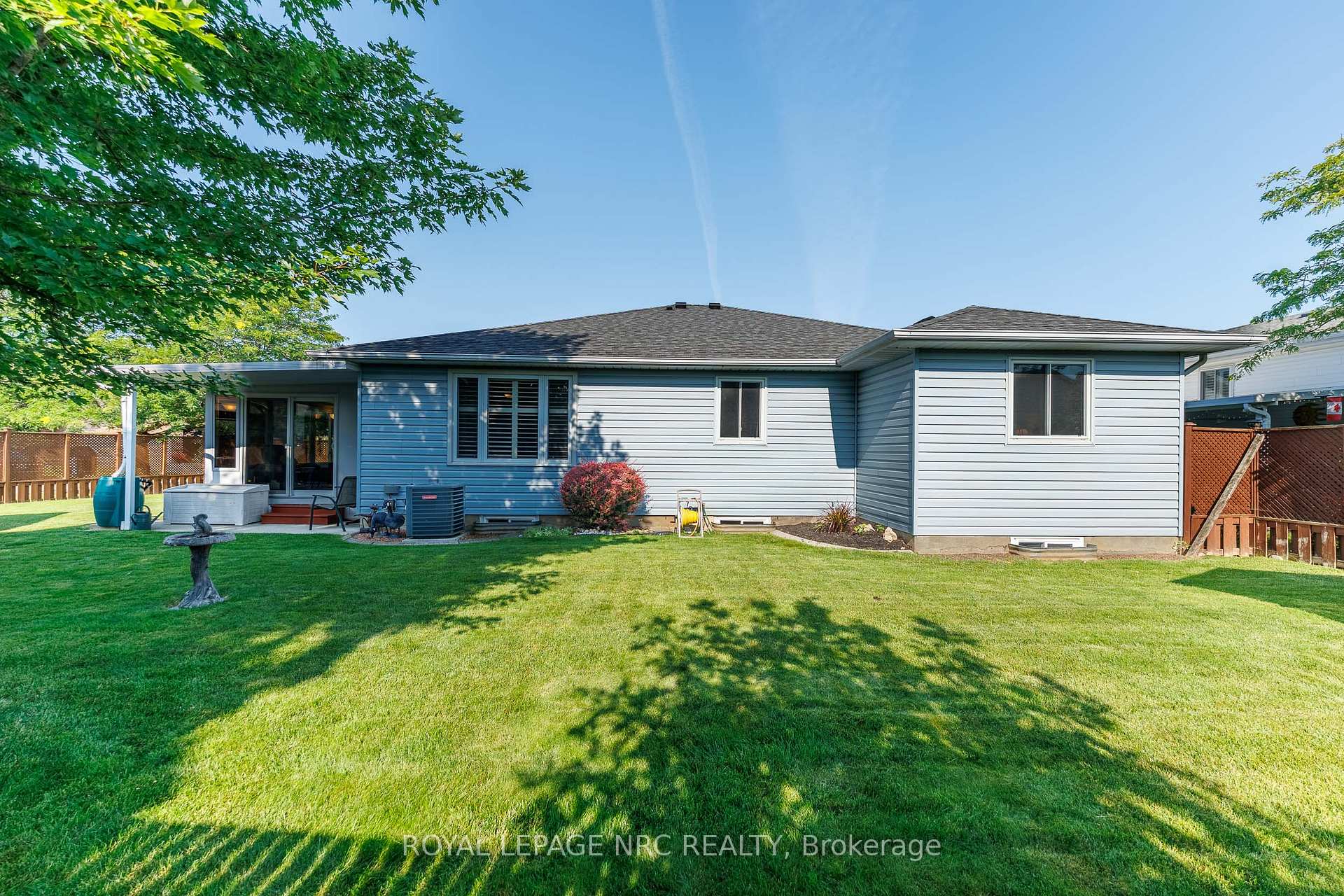 Photo 25 of 15 Foxhill Crescent, St. Catharines, Rykert/Vansickle — HOMEH