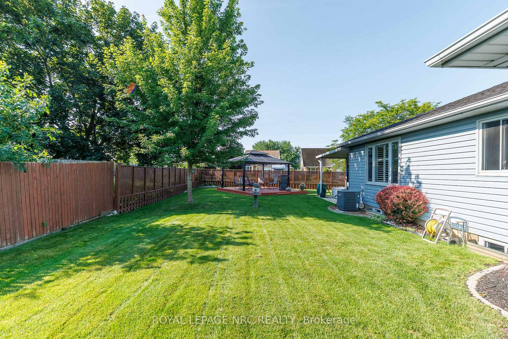 Photo 26 of 15 Foxhill Crescent, St. Catharines, Rykert/Vansickle — HOMEH