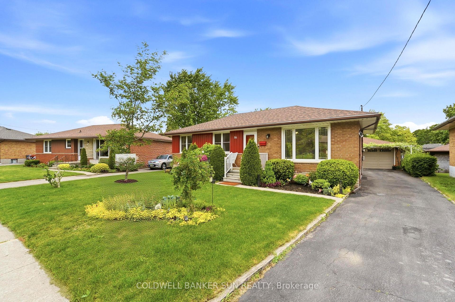 Photo 3 of 84 Dumbarton Street, Guelph, Riverside Park — HOMEH
