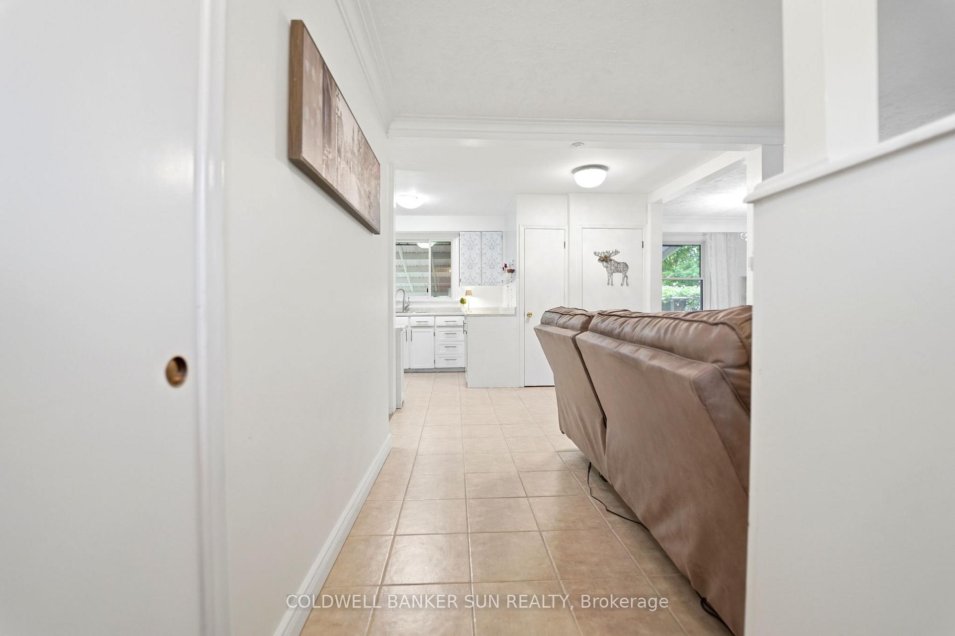 Photo 5 of 84 Dumbarton Street, Guelph, Riverside Park — HOMEH