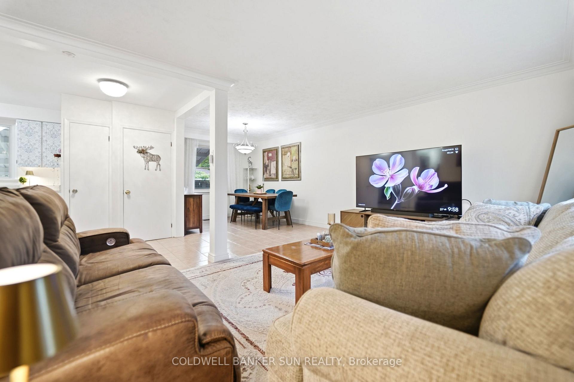 Photo 8 of 84 Dumbarton Street, Guelph, Riverside Park — HOMEH