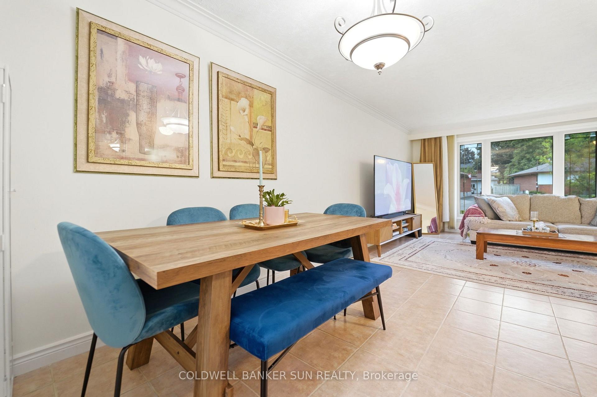Photo 12 of 84 Dumbarton Street, Guelph, Riverside Park — HOMEH