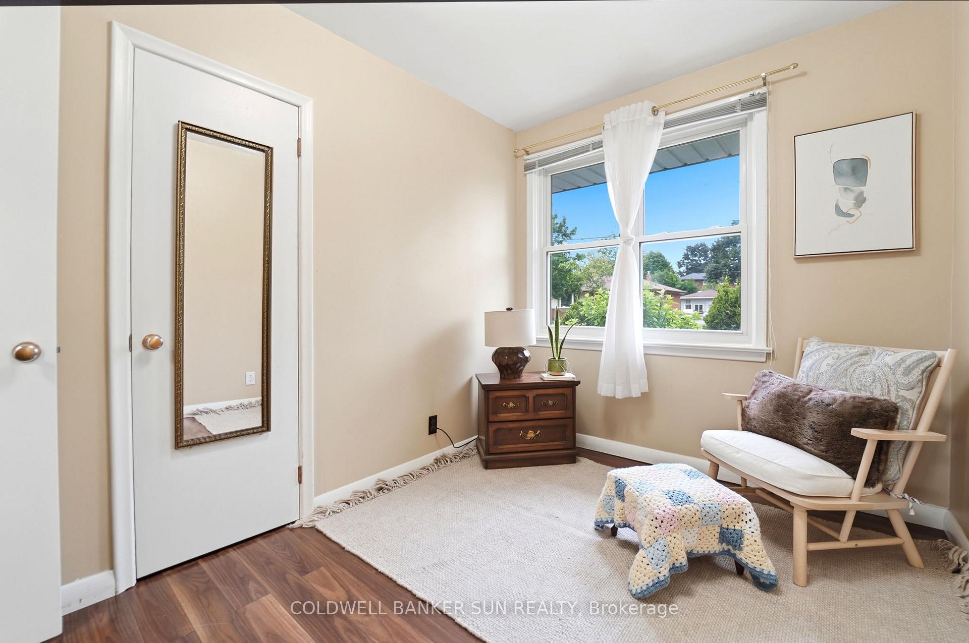 Photo 14 of 84 Dumbarton Street, Guelph, Riverside Park — HOMEH