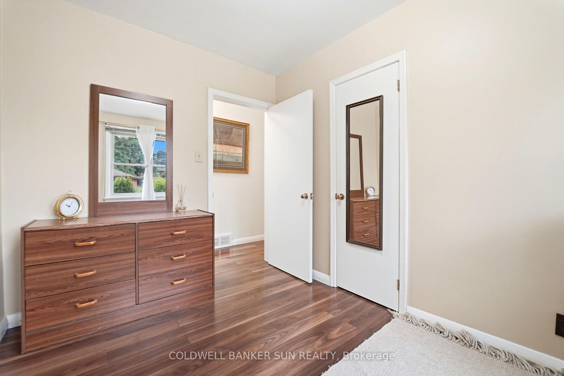 Photo 15 of 84 Dumbarton Street, Guelph, Riverside Park — HOMEH