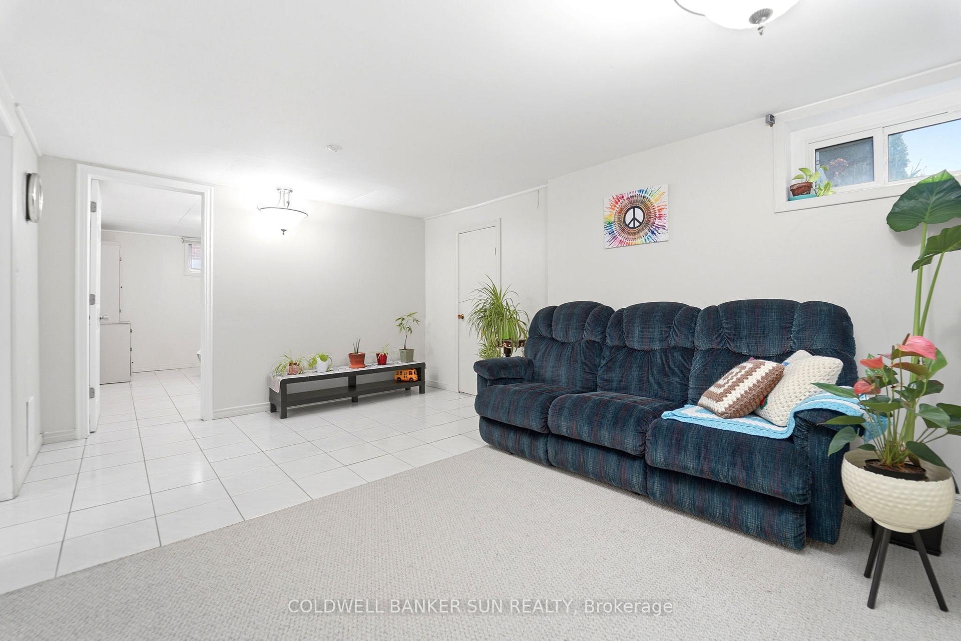 Photo 23 of 84 Dumbarton Street, Guelph, Riverside Park — HOMEH