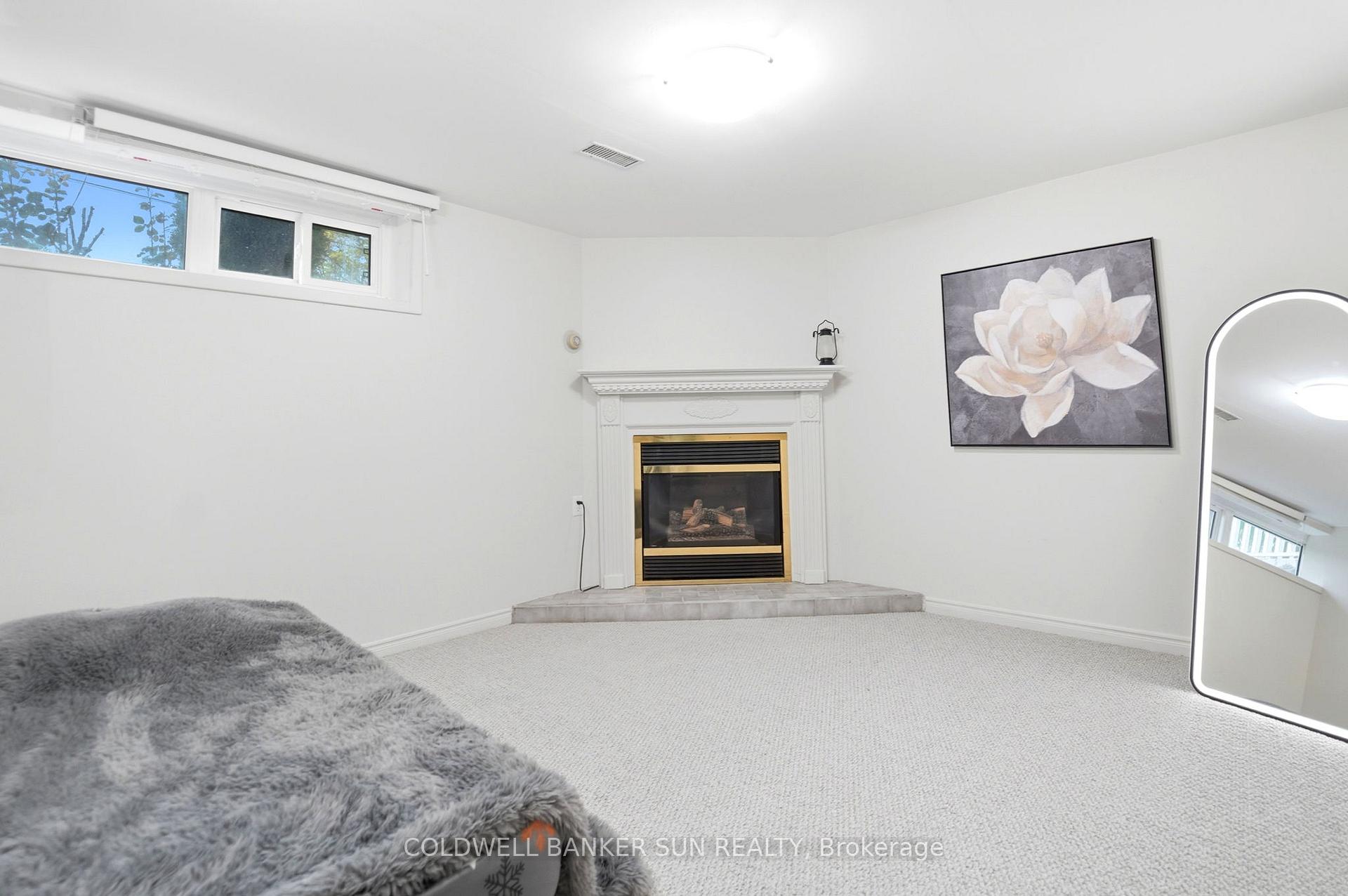 Photo 24 of 84 Dumbarton Street, Guelph, Riverside Park — HOMEH