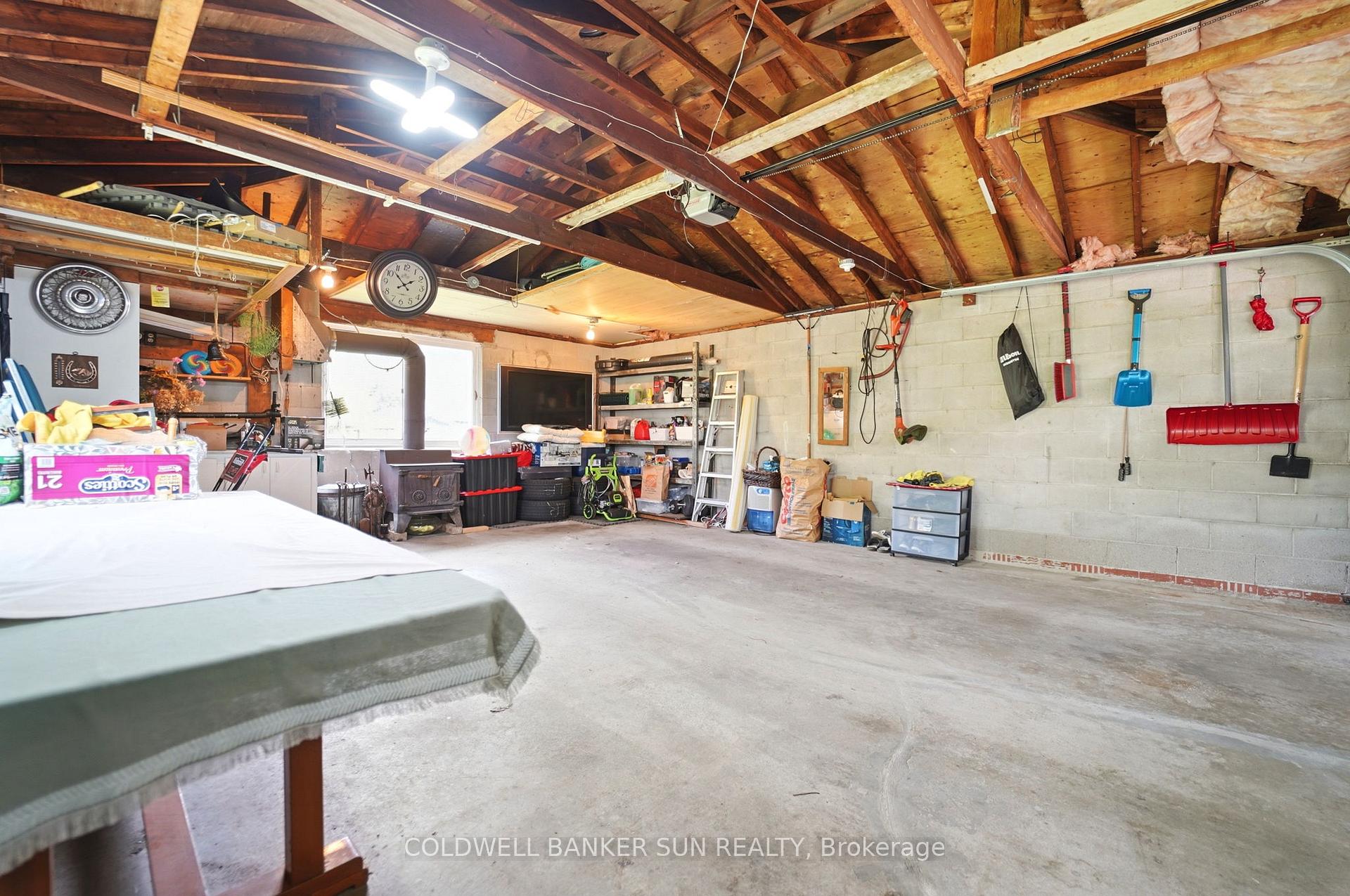 Photo 32 of 84 Dumbarton Street, Guelph, Riverside Park — HOMEH