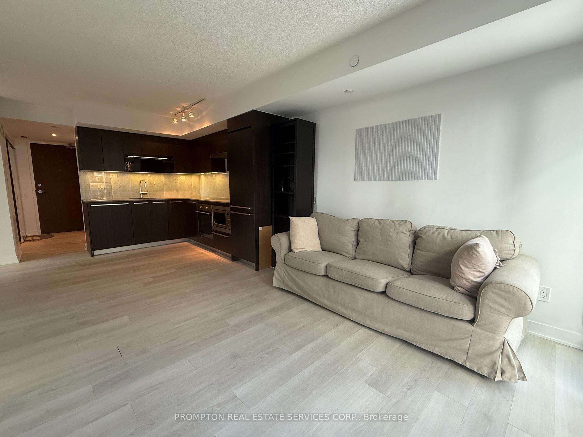 Photo 5 of Unit 710, 80 Queens Wharf Road, Toronto, Waterfront Communities — HOMEH