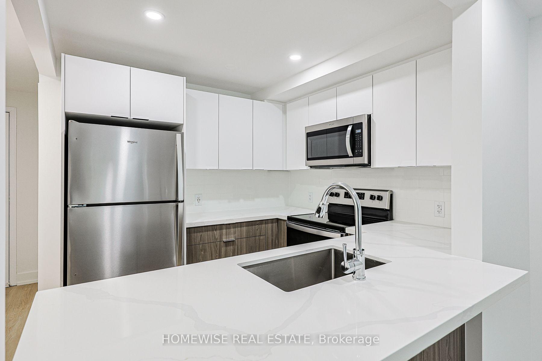 Photo 5 of Unit 7A, 100 Liberty Street N, Clarington, Bowmanville — HOMEH