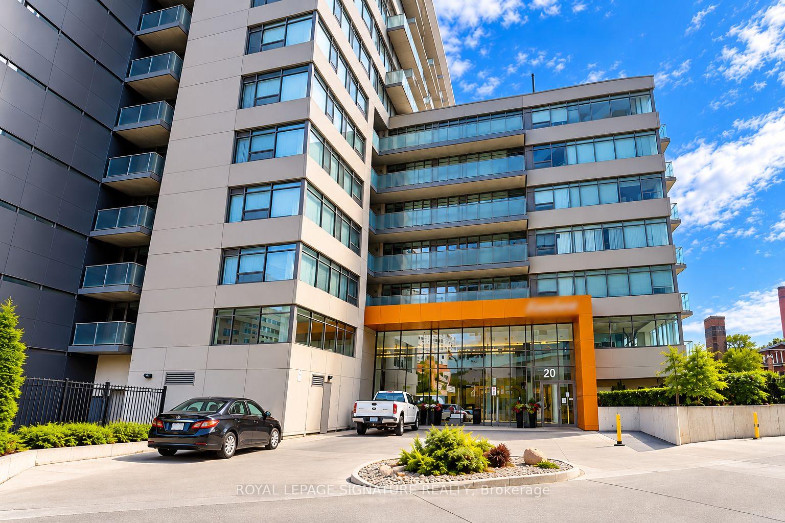 Photo 5 of Unit 712, 20 Joe Shuster Way, Toronto, South Parkdale — HOMEH