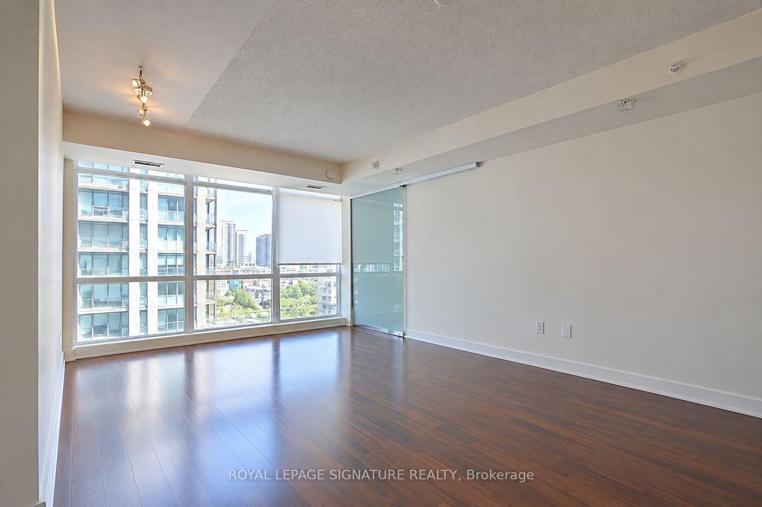 Photo 11 of Unit 712, 20 Joe Shuster Way, Toronto, South Parkdale — HOMEH