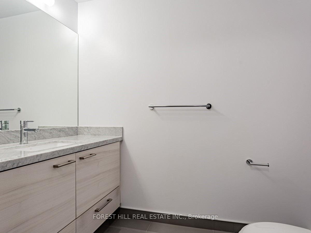 Photo 13 of Unit 5702, 2221 Yonge Street, Toronto, Mount Pleasant West — HOMEH