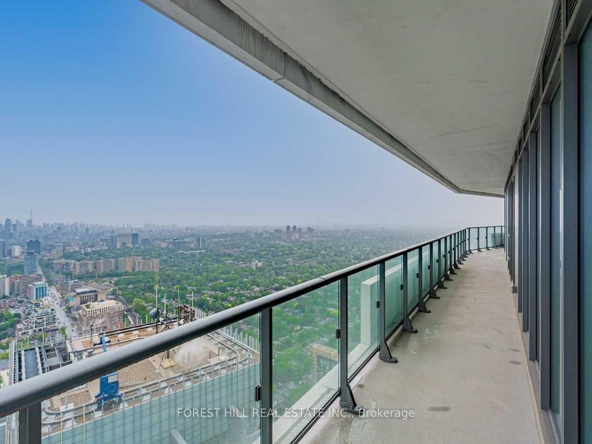 Photo 30 of Unit 5702, 2221 Yonge Street, Toronto, Mount Pleasant West — HOMEH