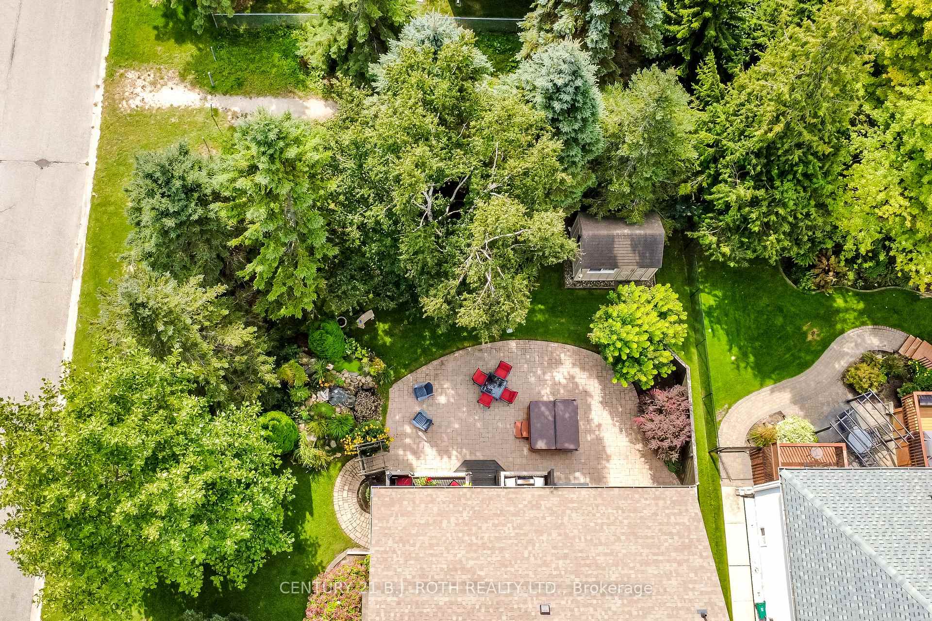Photo 7 of 1 Silversands Crescent, Wasaga Beach — HOMEH