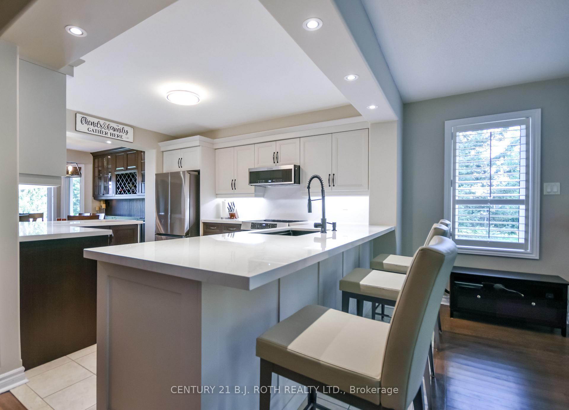 Photo 16 of 1 Silversands Crescent, Wasaga Beach — HOMEH