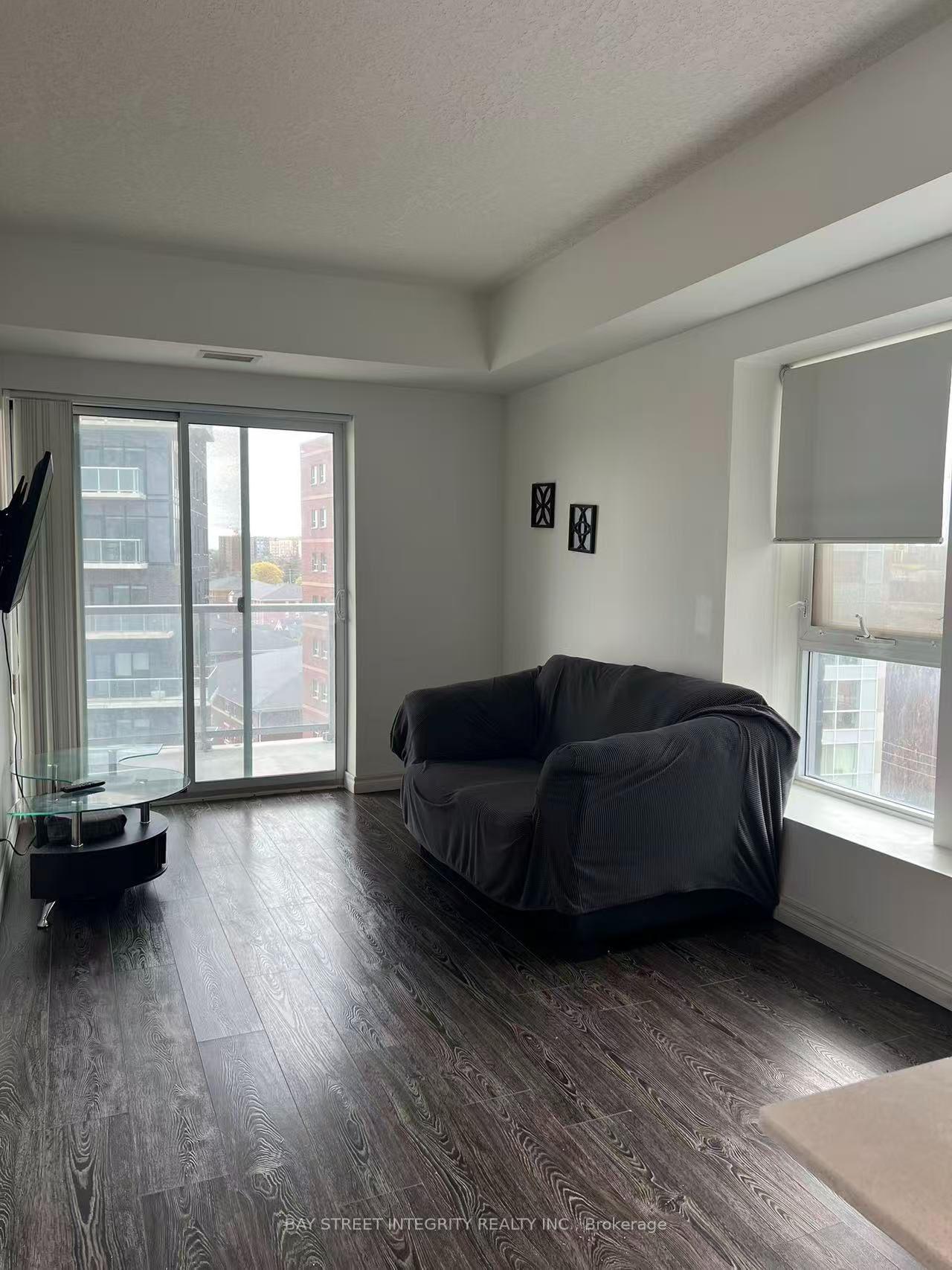 Photo 3 of Unit 906, 158 King Street, Waterloo, Downtown Waterloo — HOMEH