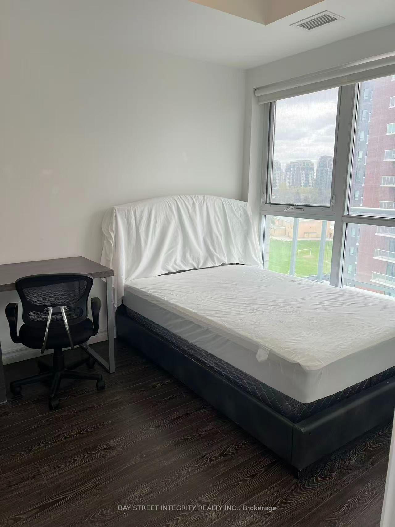 Photo 4 of Unit 906, 158 King Street, Waterloo, Downtown Waterloo — HOMEH