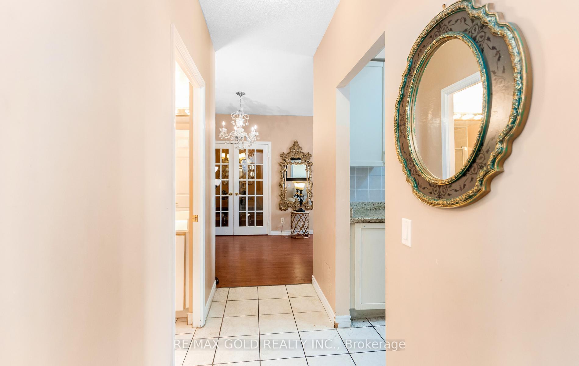 Photo 8 of Unit 224, 25 Kingsbridge Grdn Circle, Mississauga, Hurontario — HOMEH