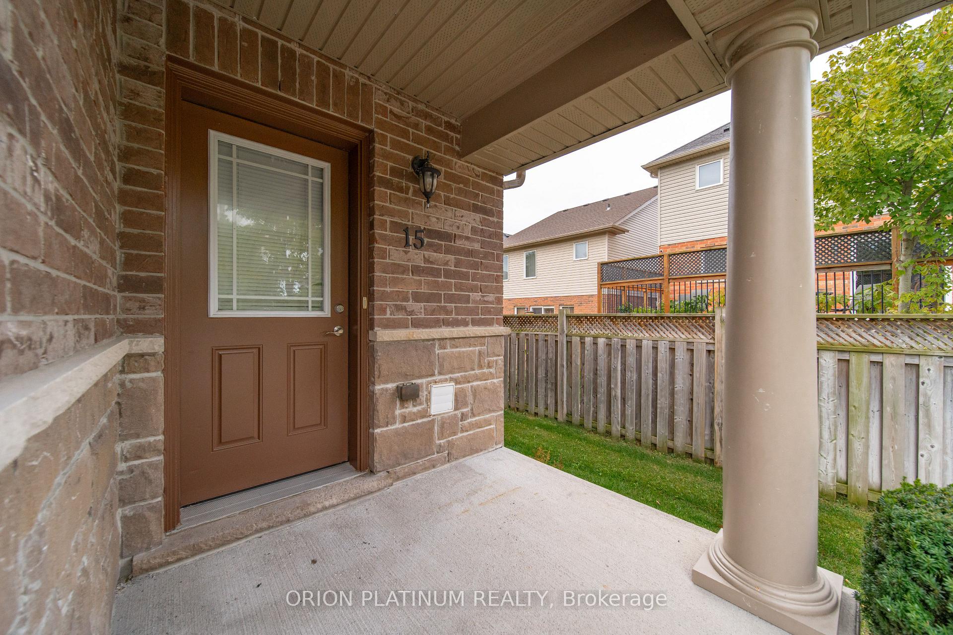 Photo 4 of 15 Kingsbury Square, Guelph, Pineridge/Westminster Woods — HOMEH