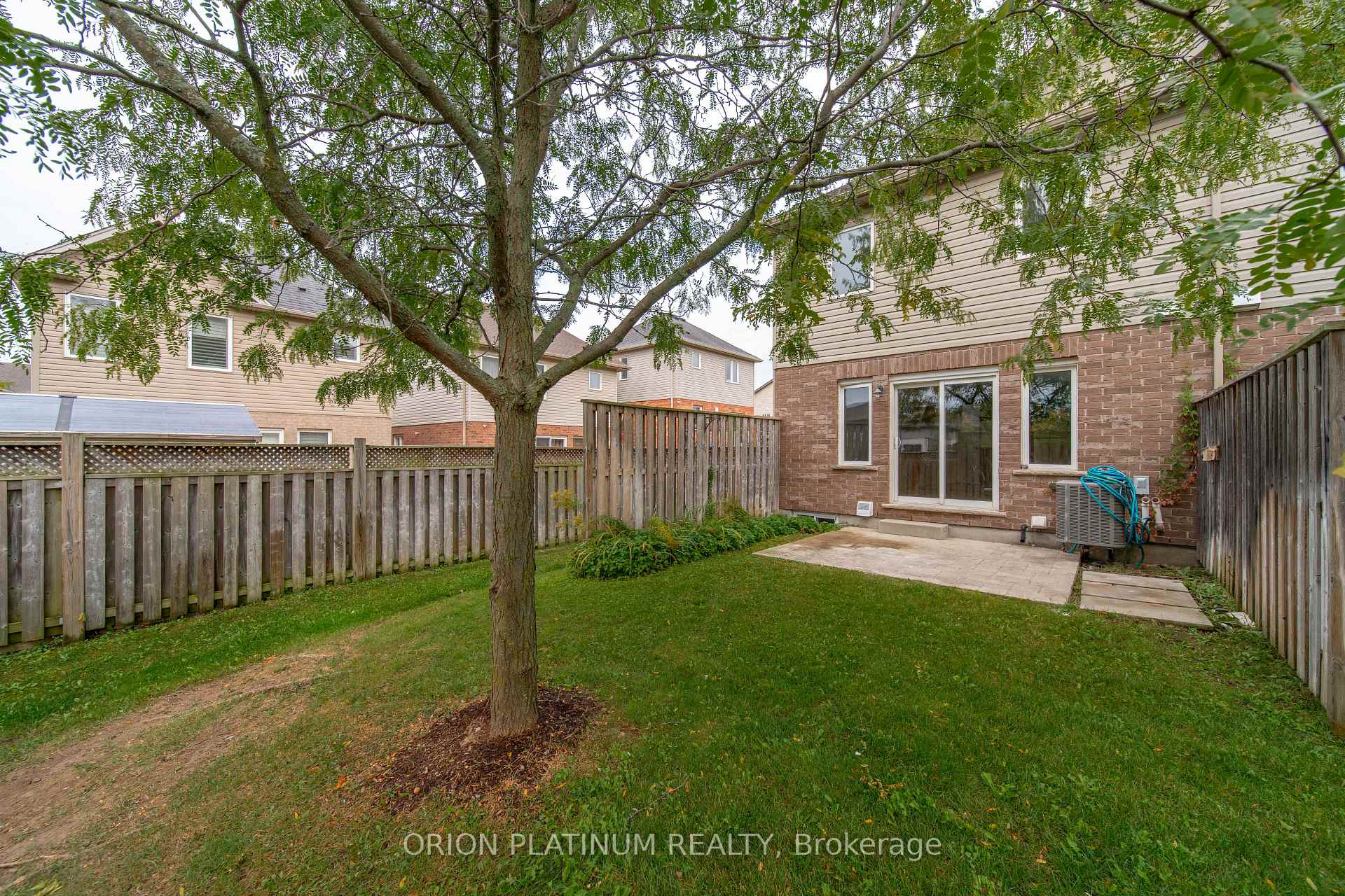 Photo 30 of 15 Kingsbury Square, Guelph, Pineridge/Westminster Woods — HOMEH