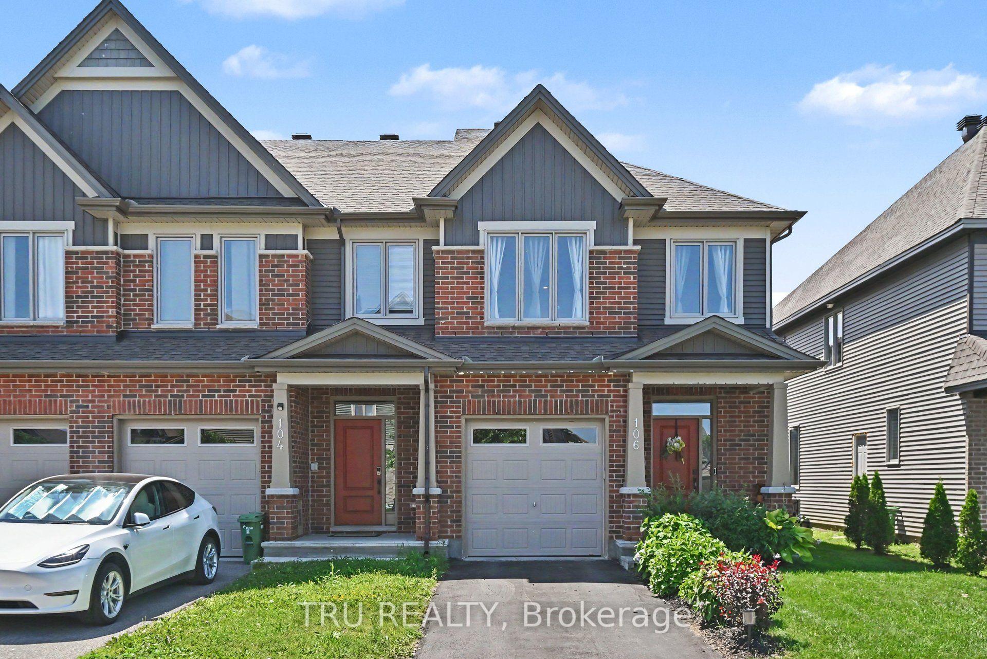 Photo 4 of 106 Lavatera Street, Ottawa, Blossom Park/Kemp Park/Findlay Creek — HOMEH