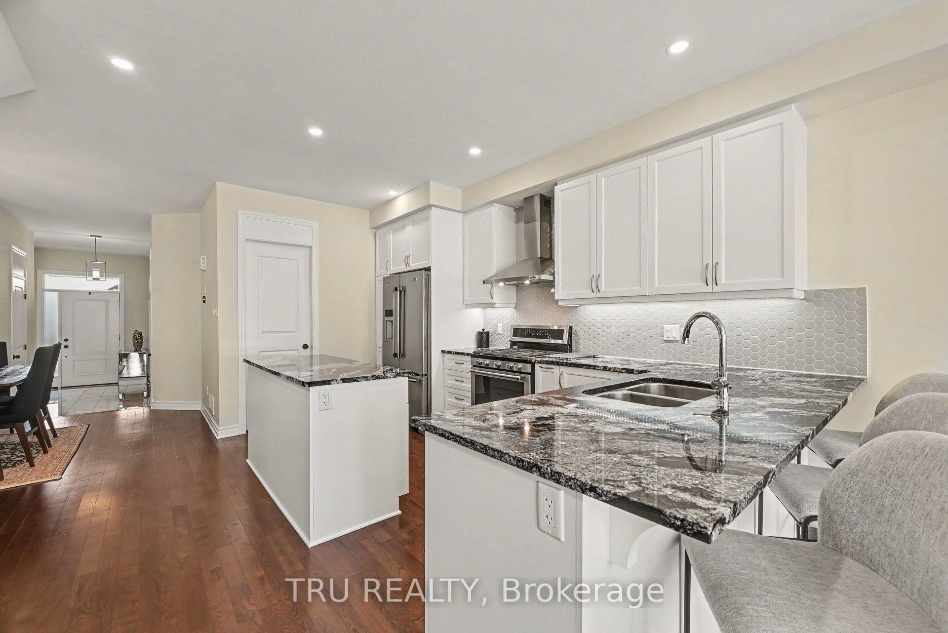 Photo 11 of 106 Lavatera Street, Ottawa, Blossom Park/Kemp Park/Findlay Creek — HOMEH