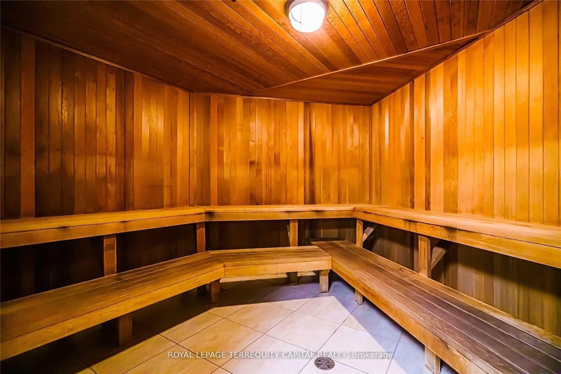 Photo 11 of Unit 1407, 7300 Yonge Street, Vaughan, Crestwood-Springfarm-Yorkhill — HOMEH