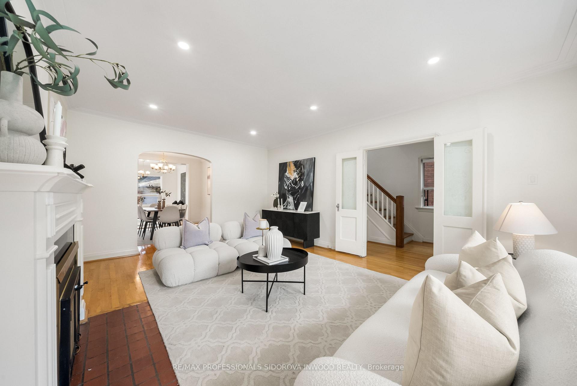 Photo 6 of 495 St Johns Road, Toronto, Lambton Baby Point — HOMEH