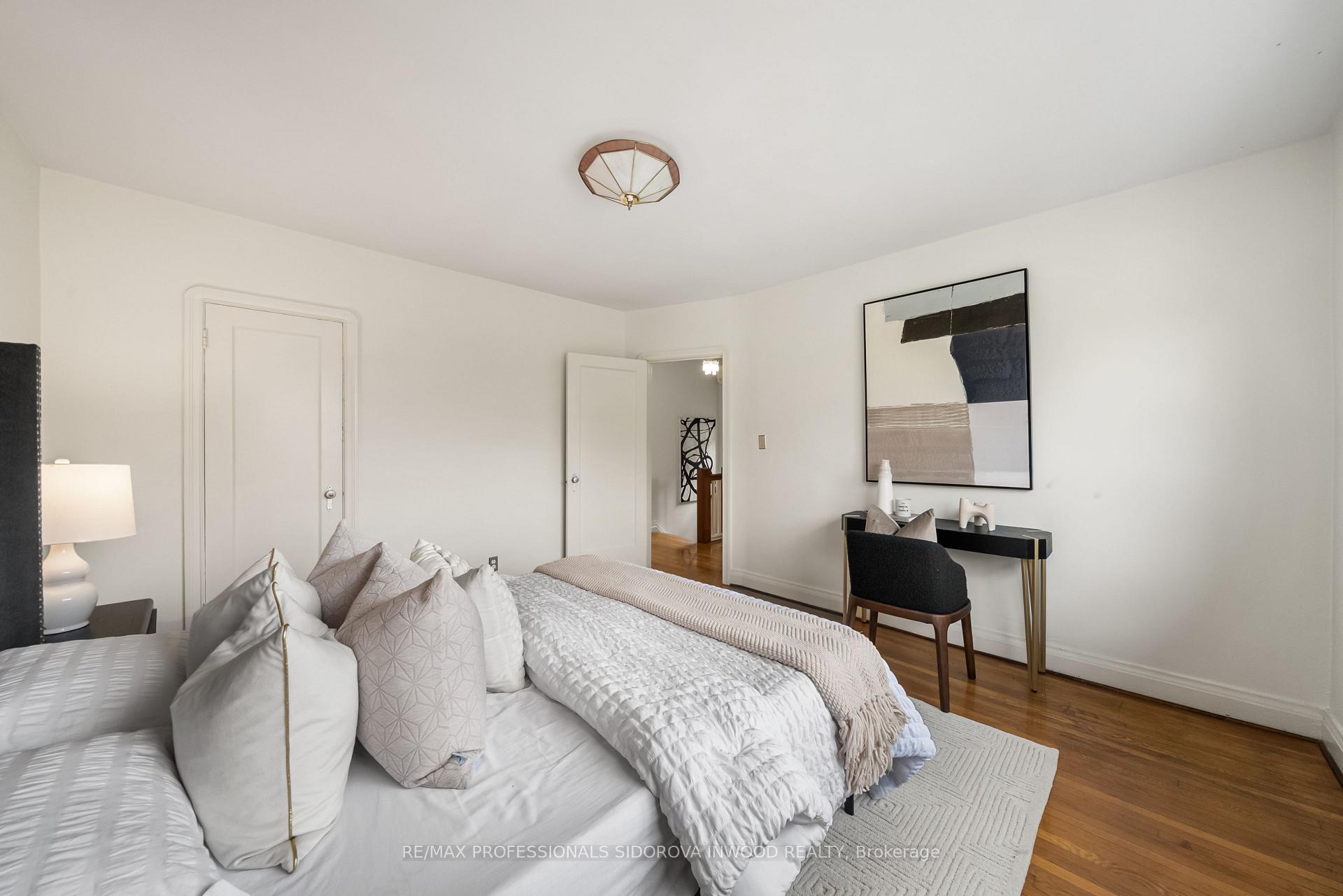 Photo 16 of 495 St Johns Road, Toronto, Lambton Baby Point — HOMEH