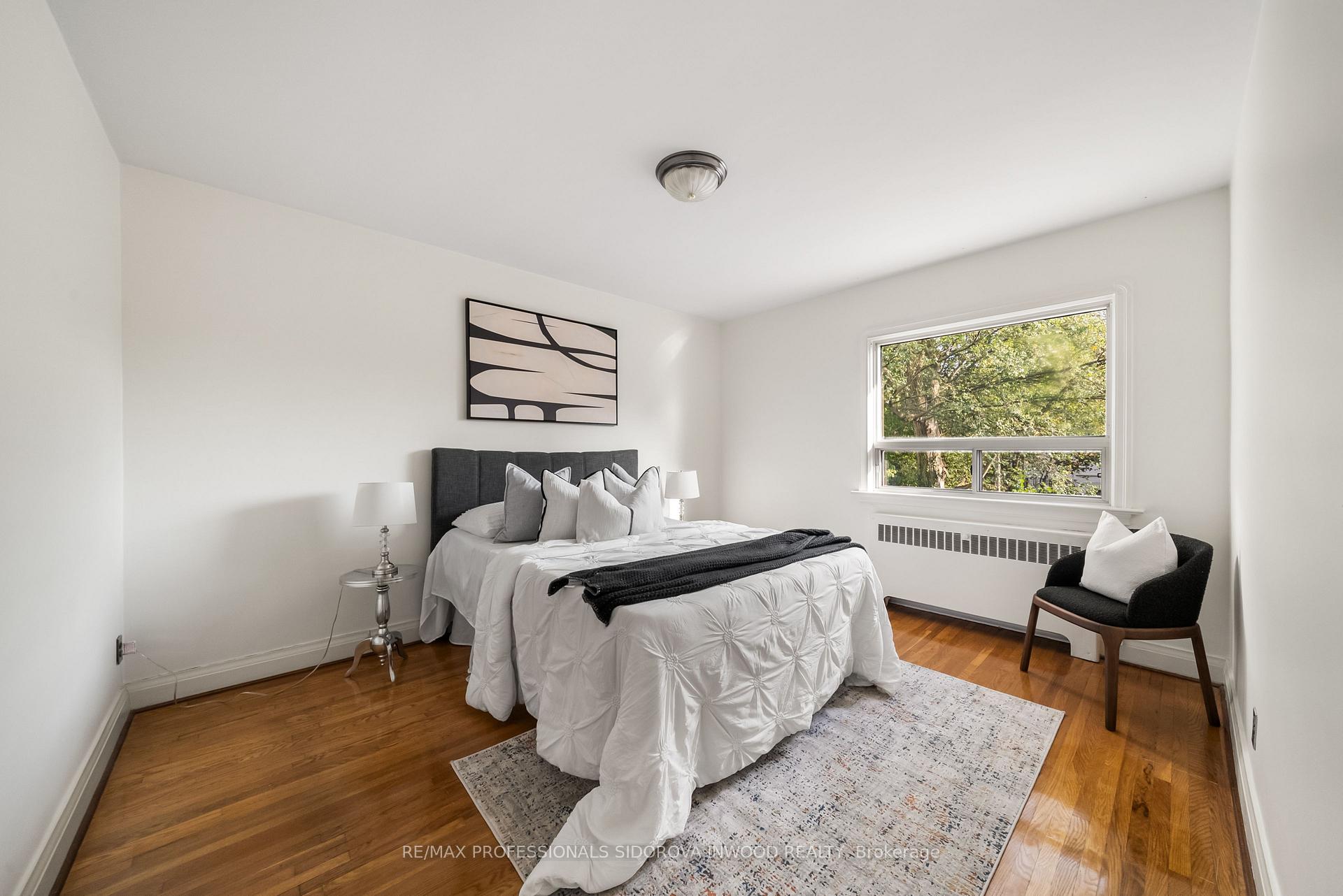 Photo 17 of 495 St Johns Road, Toronto, Lambton Baby Point — HOMEH