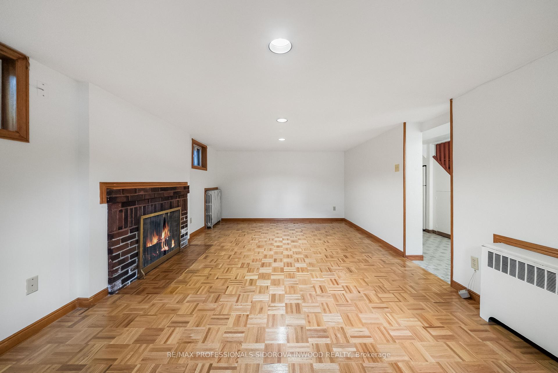Photo 23 of 495 St Johns Road, Toronto, Lambton Baby Point — HOMEH