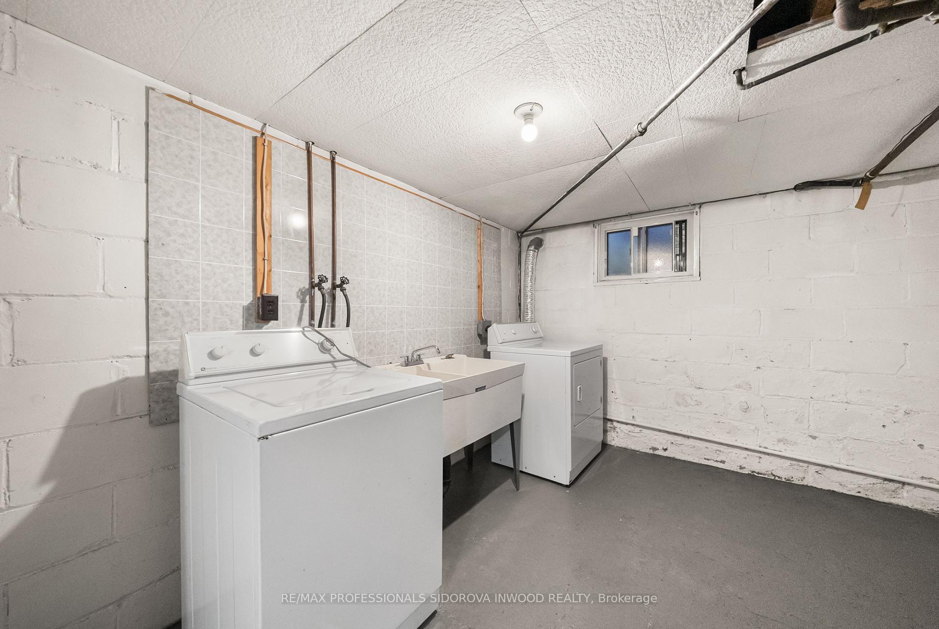 Photo 25 of 495 St Johns Road, Toronto, Lambton Baby Point — HOMEH