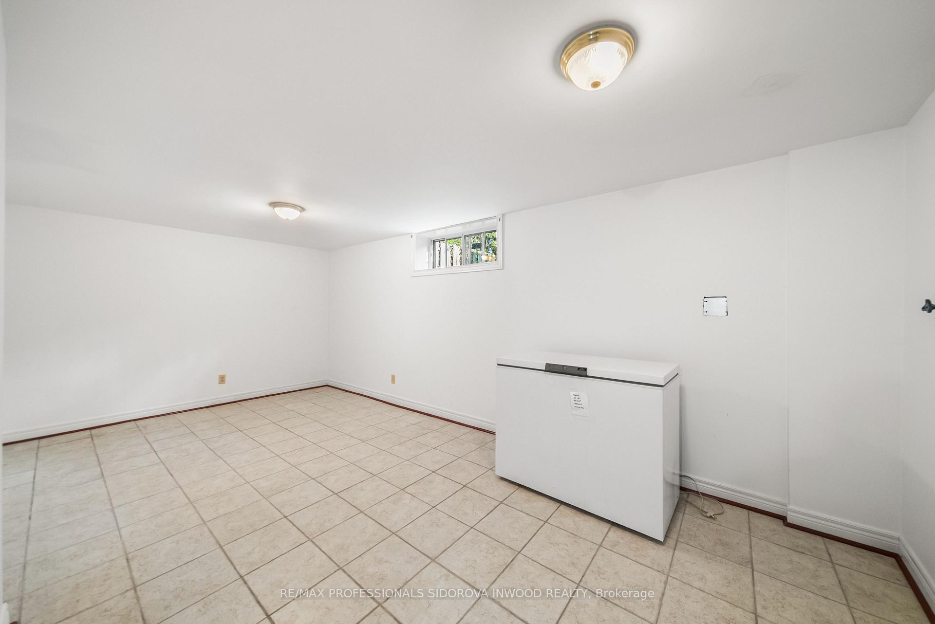 Photo 26 of 495 St Johns Road, Toronto, Lambton Baby Point — HOMEH