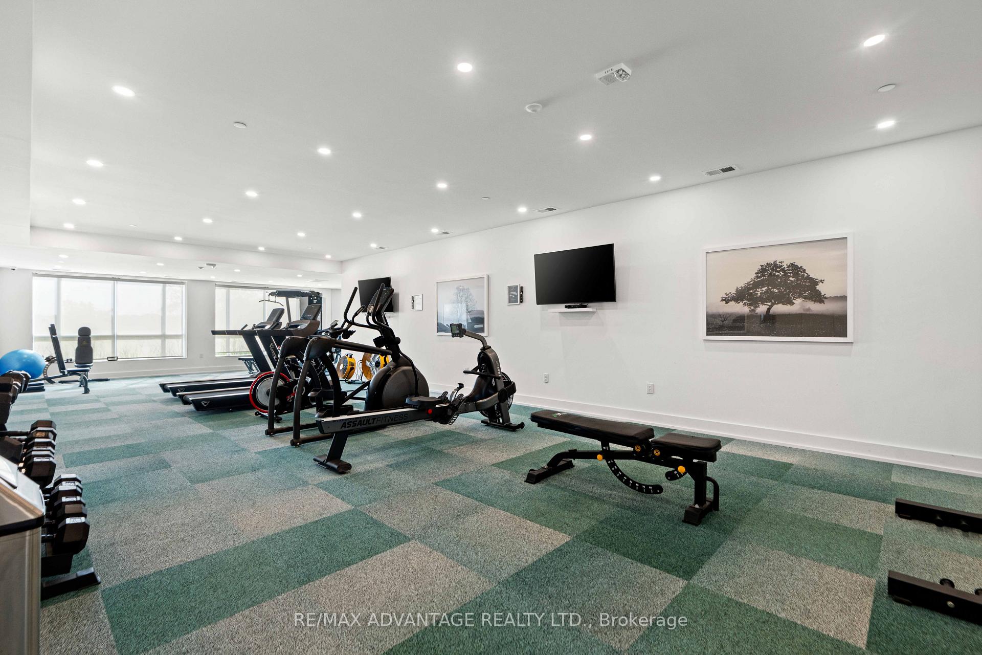 Photo 23 of Unit 702, 480 Callway Road, London, North R — HOMEH