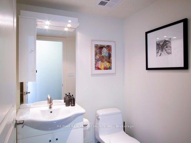 Photo 12 of Unit 501, 1 Avondale Avenue, North York, Willowdale East — HOMEH