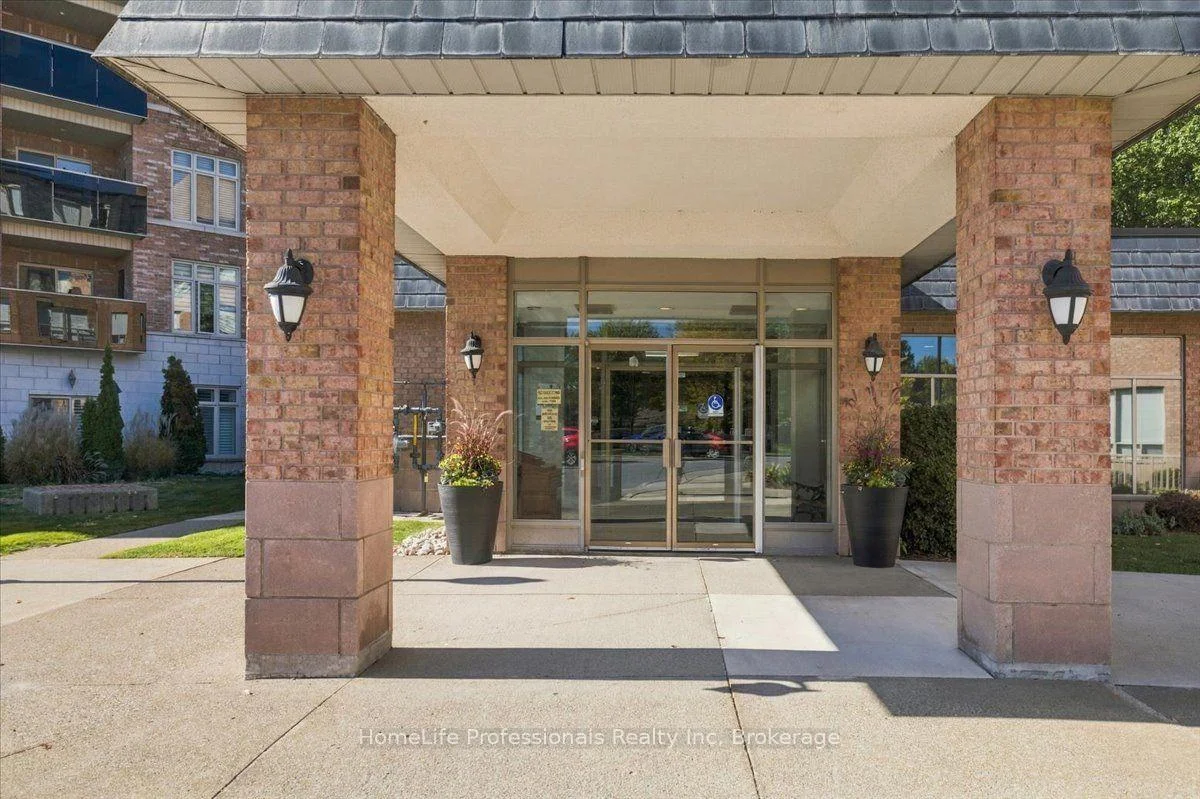 Photo 3 of Unit 322, 8111 Forest Glen Drive, Niagara Falls, Mt. Carmel — HOMEH