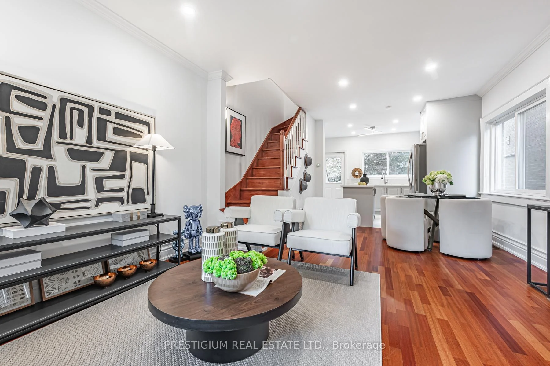 Photo 8 of 532 Merton Street, Toronto, Mount Pleasant East — HOMEH