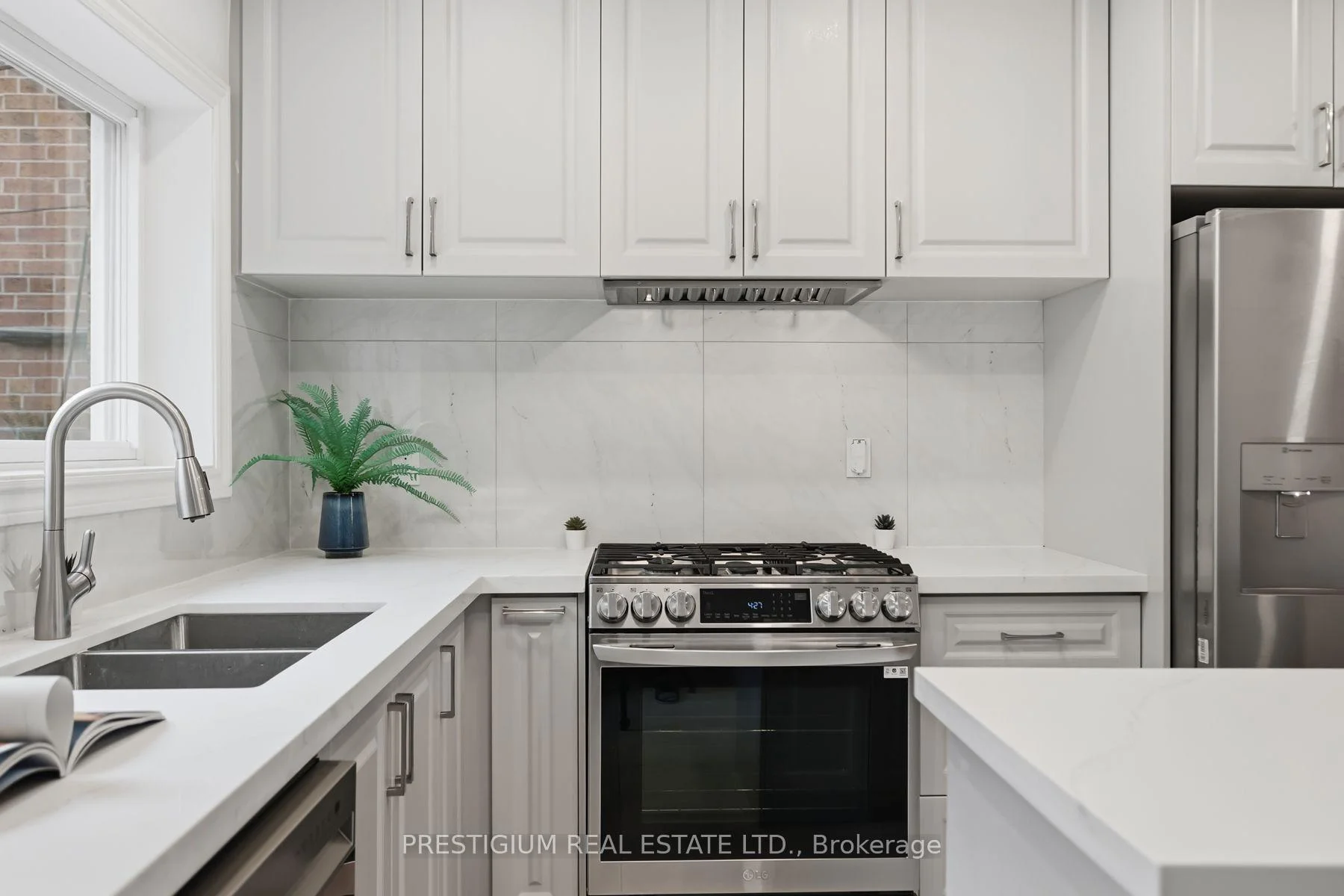 Photo 47 of 532 Merton Street, Toronto, Mount Pleasant East — HOMEH